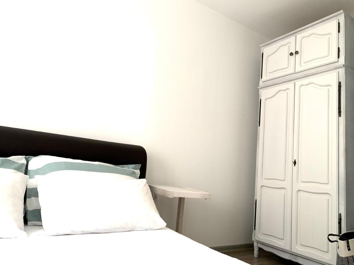 W Apartments コトル エクステリア 写真