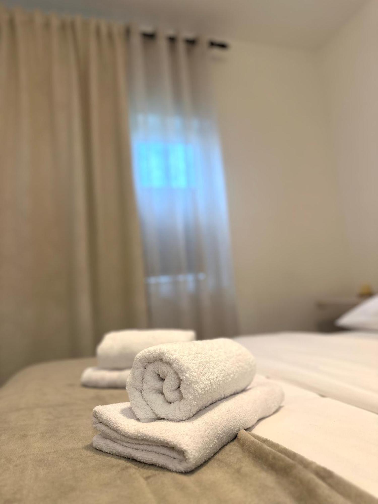 W Apartments コトル エクステリア 写真